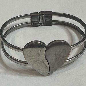 Premier Designs Heart to Heart Silver Tone Hinged Bracelet Cuff Retired